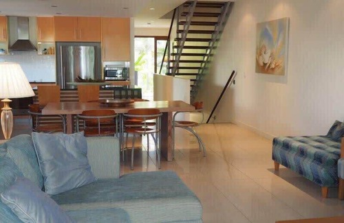 Mission Beach Apartment | Beachfront One ~ Beachfront Haven