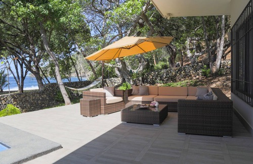 Coco House | Beachfront paradise, CASA PUNTA COCO
