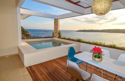 Santa Maria Huatulco Condo | Beachfront Penthouse W/Amazing Views + Amenities