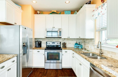 Terramar Beach House | Beachfront Pet Friendly Home w/HOT TUB, Fenced Yard - Steps from Gulf & Beach