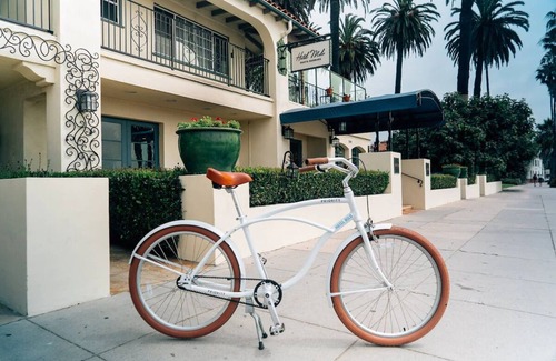 West Beach House | Beachfront | Pool | Pets Allowed | Bike Rental | Beach Amenities & Beach Access