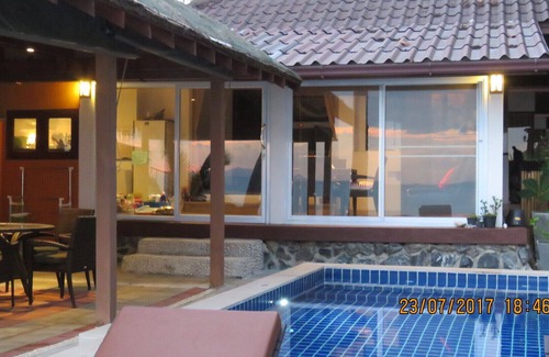 Taling Ngam Villa | Beachfront Pool Villa - 21/3