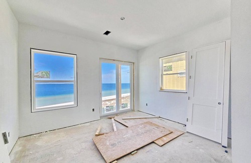 Port St. Joe House | Beachfront, Private Pool, Pet Friendly, 6 Suites! Windmark Beach