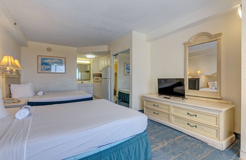 Ortona Park Hotel | Beachfront resort room with fitness center & high-speed WiFi