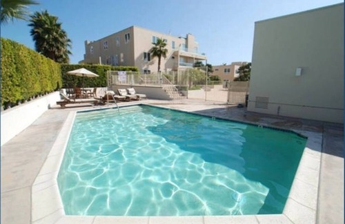 The Jungle Condo | Beachfront Retreat Playa/Marina