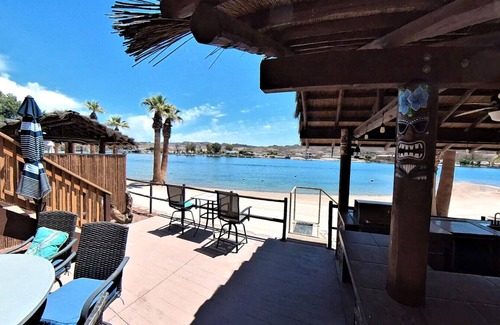 Parker Strip Villa | Beachfront - Riverview Villa 3