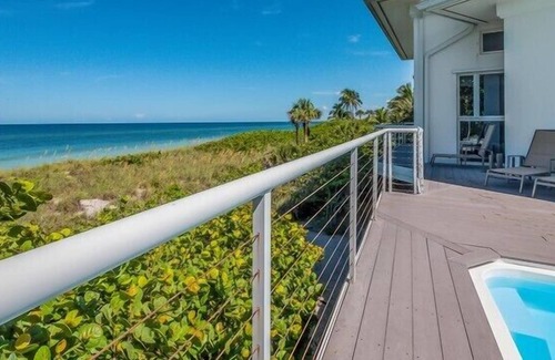 Boca Grande House | Beachfront Sanctuary Luxury 3 Bedroom Home with Pool