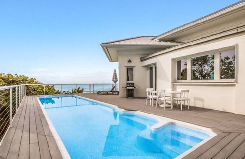 Boca Grande House | Beachfront Sanctuary Luxury 3 Bedroom Home with Pool
