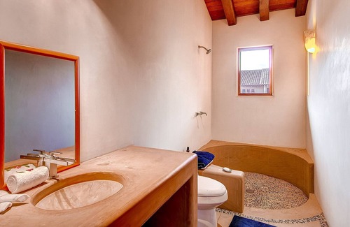 Troncones Villa | Beachfront, Sleeps 1-54 Perfect for Friends, Familys, Retreats, Reunions
