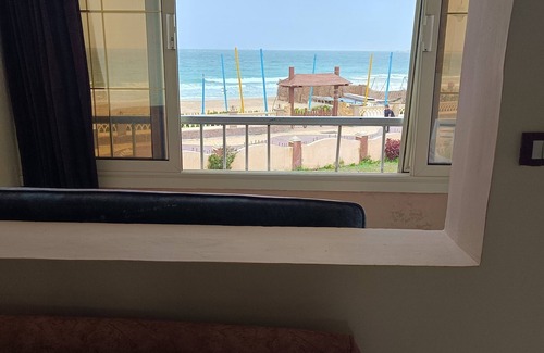 San Stifano Apartment | Beachfront Stay in El Maamoura, Alexandria – First Row with Sea & Garden Views