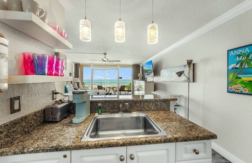 Bradenton Beach Apartment | Beachfront Studio Retreat on Anna Maria Island