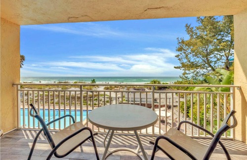 Bradenton Beach Apartment | Beachfront Studio Retreat on Anna Maria Island