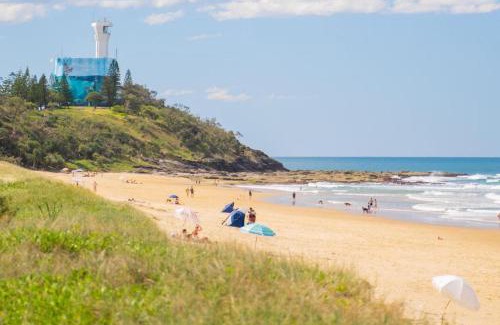 Buddina Apartment | Beachfront Styled 2 BR Apt w Pool at Buddina