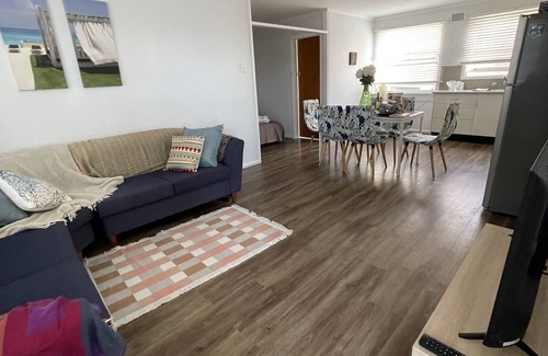 Central Coast Apartment | Beachfront Sunny Unit Ocean Views Pet Ok