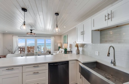 Inlet Beach House | BEACHFRONT Townhome in Inlet Beach