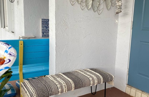 South Lake House | Beachfront Townhouse Steps to Beach and Hollywood Broadwalk Perfect Getaway