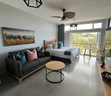 Umdloti Apartment | Beachfront Umdloti Resort 303