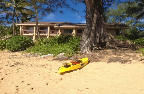 Wainiha House | Beachfront Uncrowded Beach Is Your Backyard! 5 bedroom. TMK580110100000 TVNC4122