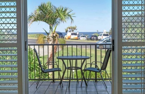Bogangar Apartment | Beachfront Unit with views to Norries Headland