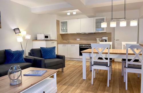 Gohren Apartment | Beachfront vacation apartment with balcony - Strandresidenz Brandenburg FeWo 29