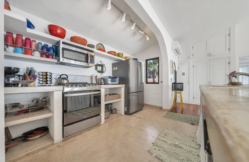 Zona Centro Villa | Beachfront Villa + Casitas w/pool. 6 BR