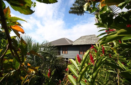 Savusavu Villa | Beachfront Villa - Complete Privacy, Perfect Couples Retreat