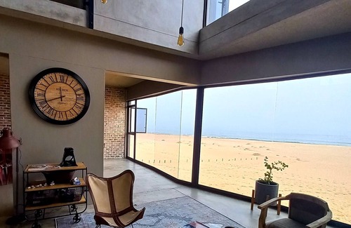 Rand Rifles Villa | Beachfront Villa, right on the beach