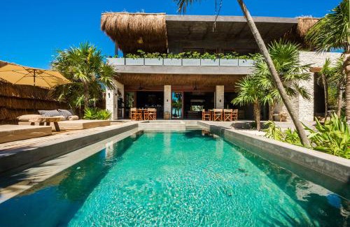 Soliman Bay House | Beachfront Villa Soliman Bay 12