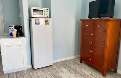 Port Aransas Apartment | Beachgate Condo Suites and Hotel 512AB condo