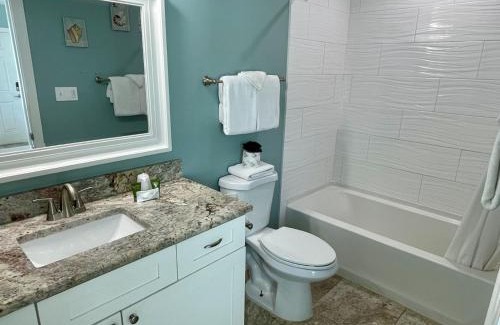 Port Aransas Apartment | Beachgate Condo Suites and Hotel 232 condo