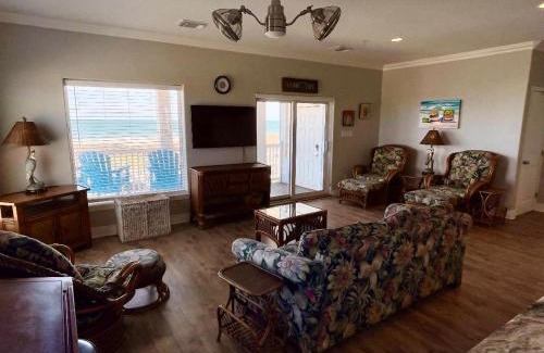 Port Aransas Apartment | Beachgate Condo Suites and Hotel 341 condo