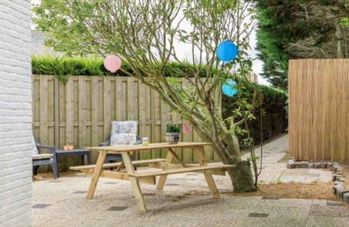 Noordwijk aan Zee House | BeachHouse Oasis by the Sea