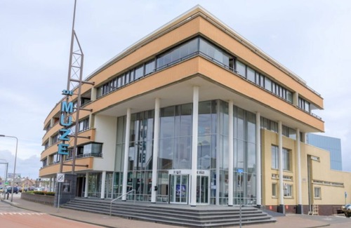 Noordwijk aan Zee House | BeachHouse Oasis by the Sea