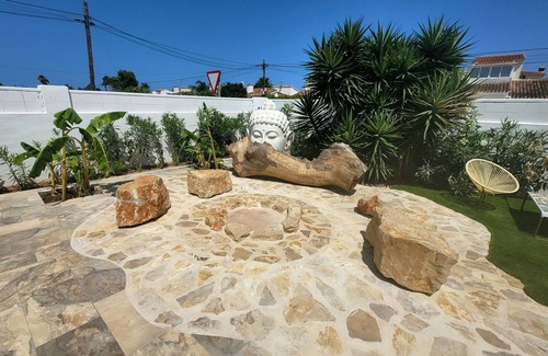 Denia Villa | Beachnear NEW Bali Villa & BIG Pool,2 Jacuzzis, Cave,Waterfall,Chillout&Barbacoa