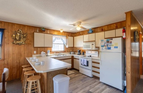 Kill Devil Hills House | BeachRX - 3 bedroom house in charming Kill Devil Hills
