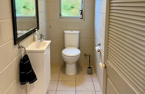 Devonport Apartment | Beachside 3 Bedroom Bliss