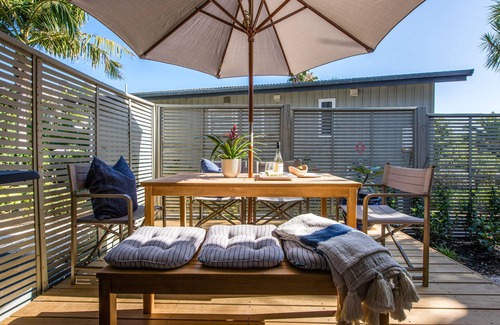 Palm Beach Apartment | BEACHSIDE APARTMENT at PALM | Coast & Country | WINTER DEAL - Stay 3, Pay for 2