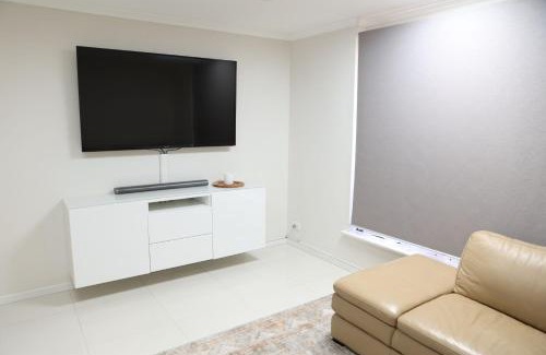 Seaford House | Beachside Base - Seaford - C21 SouthCoast Holidays