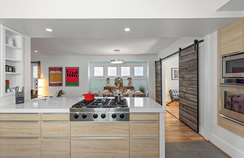 Sheboygan House | Beachside, Chefs Kitchen, High-End Everything