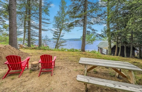 Inlet Cabin | Beachside Cottage at the Birches on 4th Lake, Old Forge/Inlet