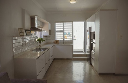 Bloubergstrand Cottage | Beachside Cottage