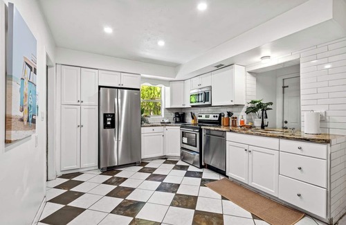 Lantana House | Beachside Escape : Poolhouse w/Game Room + Grill