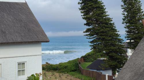 Saint Francis Bay House | Beachside in the heart of St Francis Bay Village