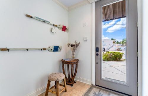 Siesta Key Village Apartment | Beachside of the Village By Beachside Management