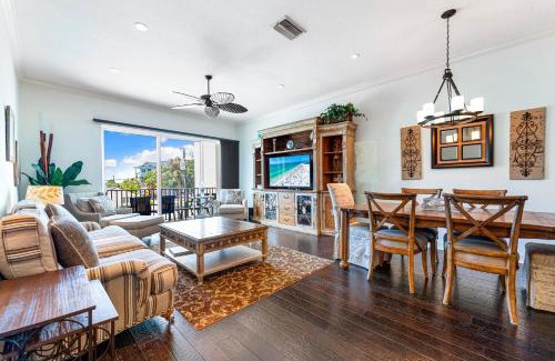 Siesta Key Village Apartment | Beachside of the Village By Beachside Management