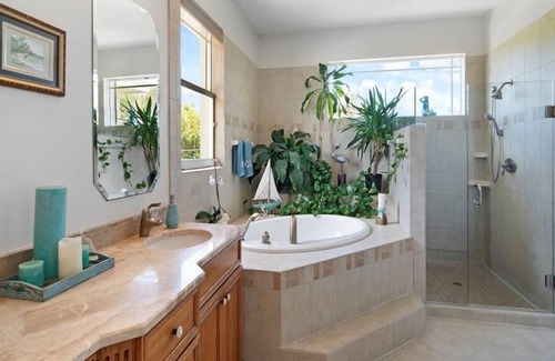 North Beach House | Beachside Private Paradise!Swimming pool/hot tub,hiking trails,putting green