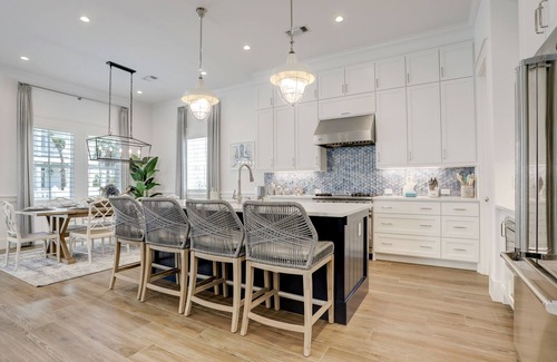 Beachtown House | Beachtown Galveston - Perfect Retreat Between Beach & Pool!