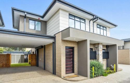 Rosebud Apartment | BeachTownhouse779
