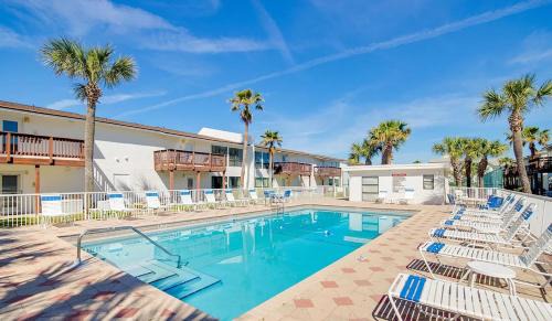 Navarre Beach House | Beachview 102 - Flaming Sunrise