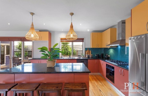 Cowes House | Beachwood Retreat for Ultimate Relaxation